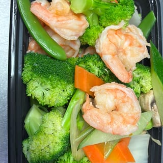 Steamed Shrimp with Mixed Veggies