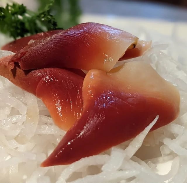 Red Clam Sashimi.