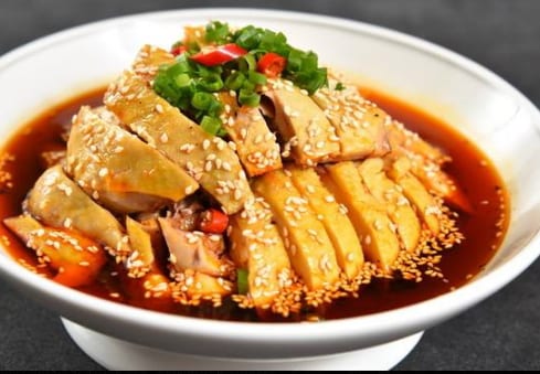 Steamed Chicken with Chili Sauce 口水鸡.