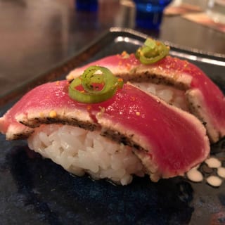 Pepper Tuna Sushi